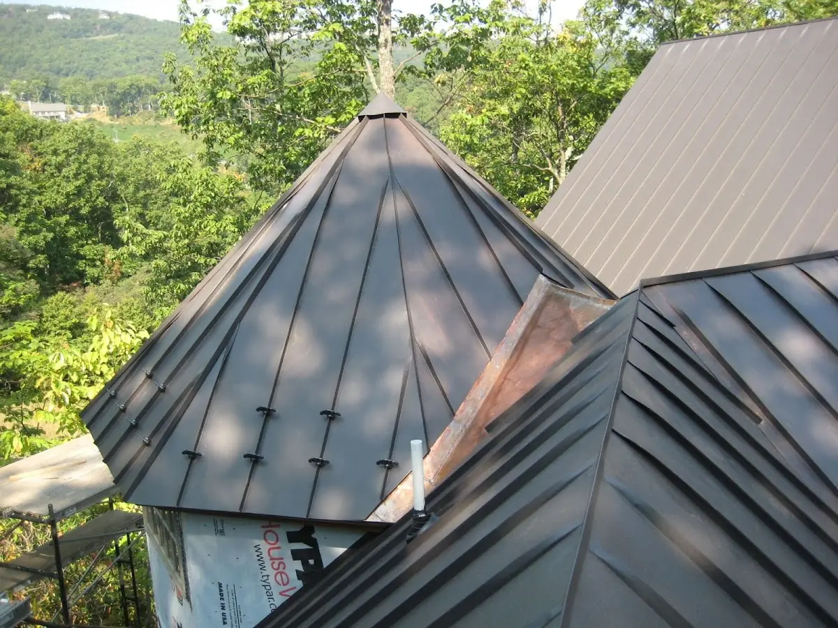 Professional Gutter Cleaning by Craftsman Roofing in Archdale